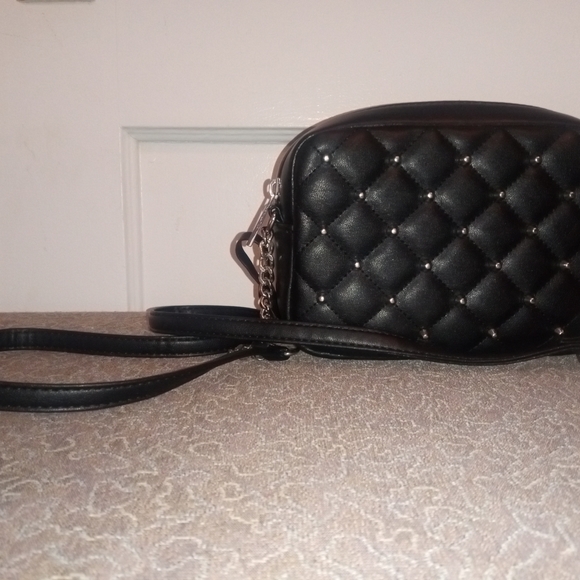 Rebecca Minkoff Black Quilted Crossbody Bag with Silver Chain - Picture 3 of 9